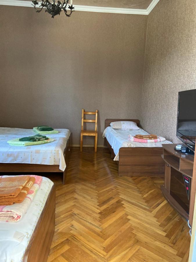 Уютный Дворик Suchumi Exteriér fotografie